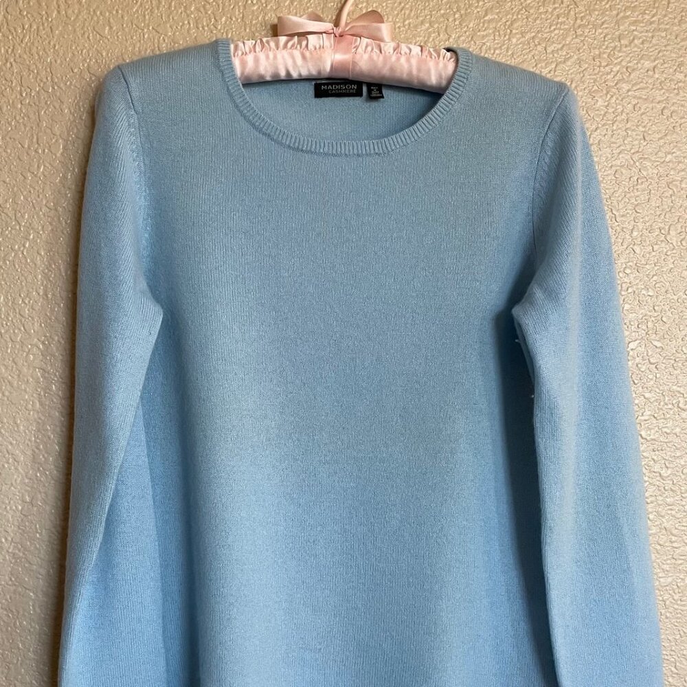 Cashmere sweater